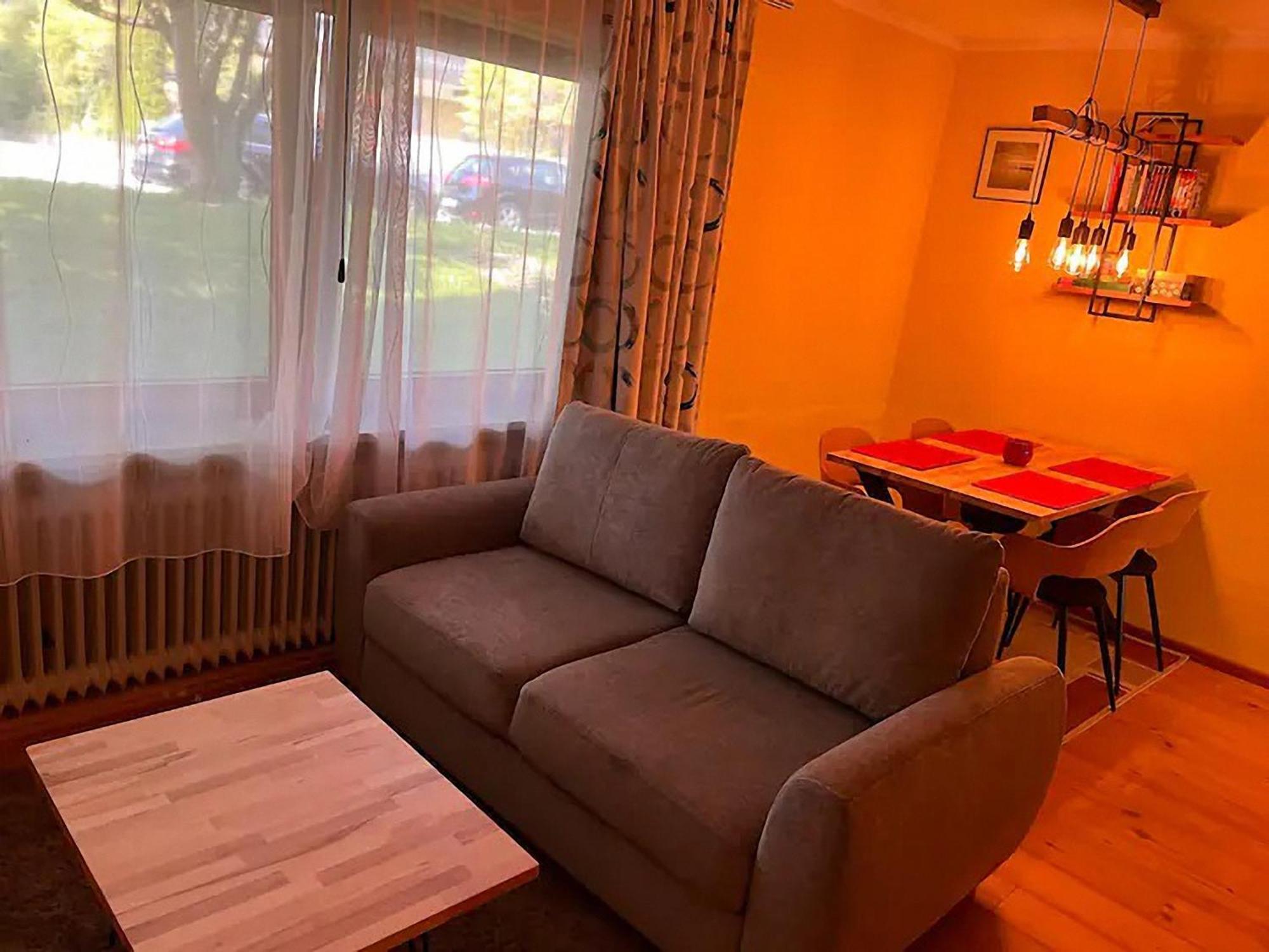 Schnuckeliges Appartement In Приен ам Химзее Екстериор снимка